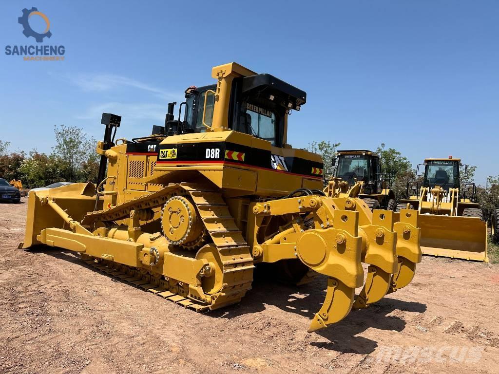 CAT D8R Bulldozer