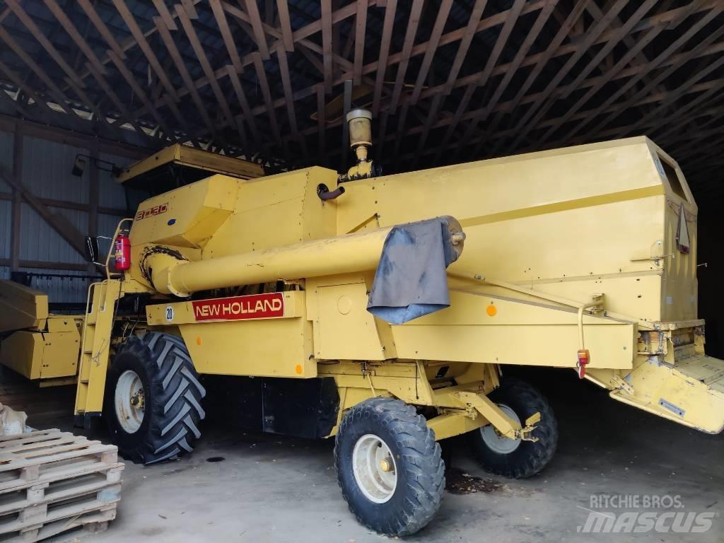 New Holland 8030 Mähdrescher