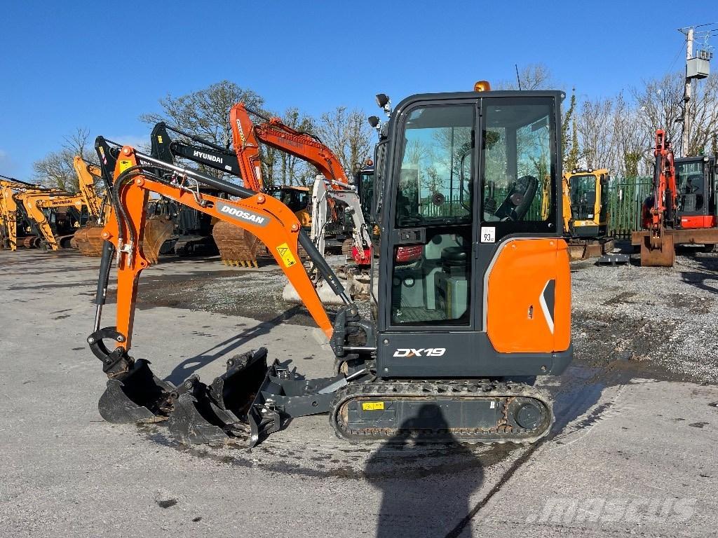 Doosan DX 19 Minibagger < 7t