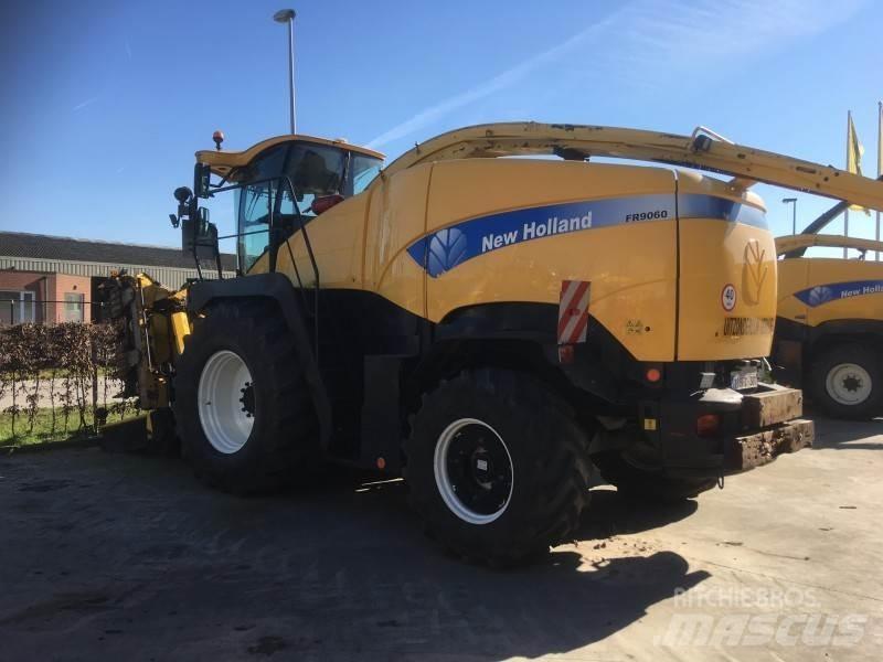 New Holland FR9060 Selbstfahrende Häcksler