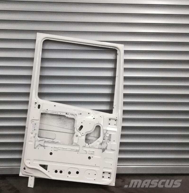 DAF (LH) NAKED - BARE Transport Sonstige