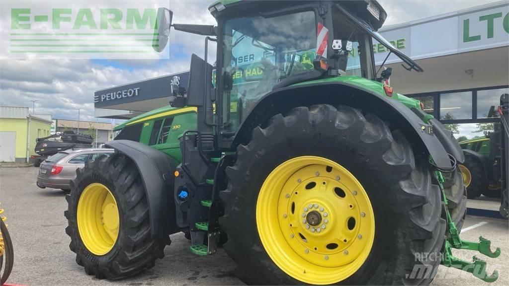 John Deere 7R 330 Traktoren