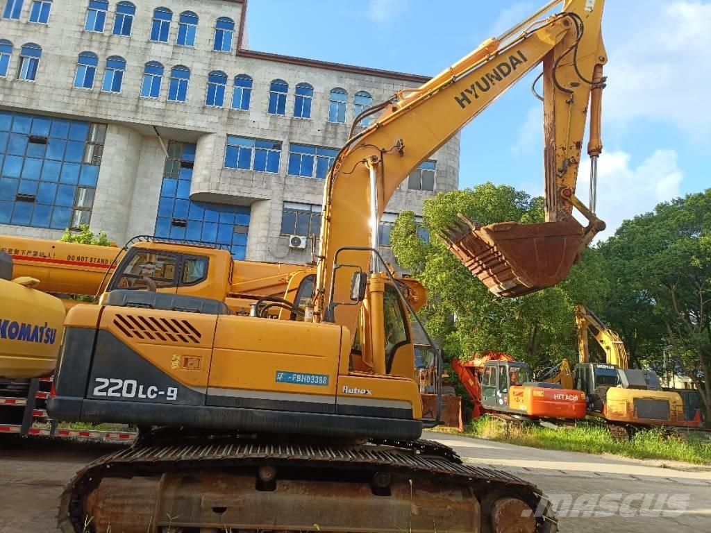 Hyundai R220LC-9 Raupenbagger