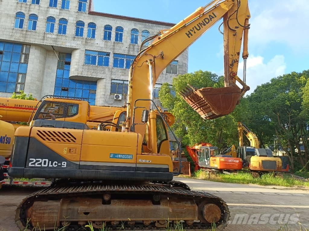 Hyundai R220LC-9 Raupenbagger
