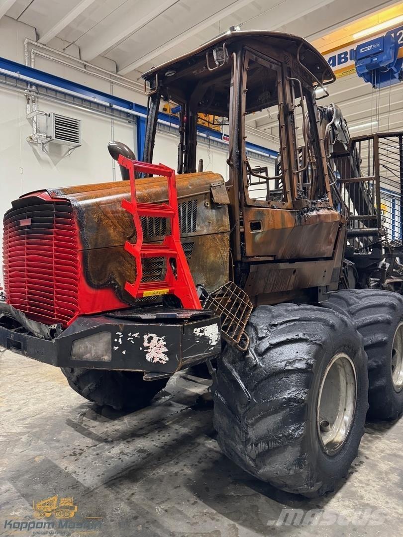 Komatsu 845 Forwarder