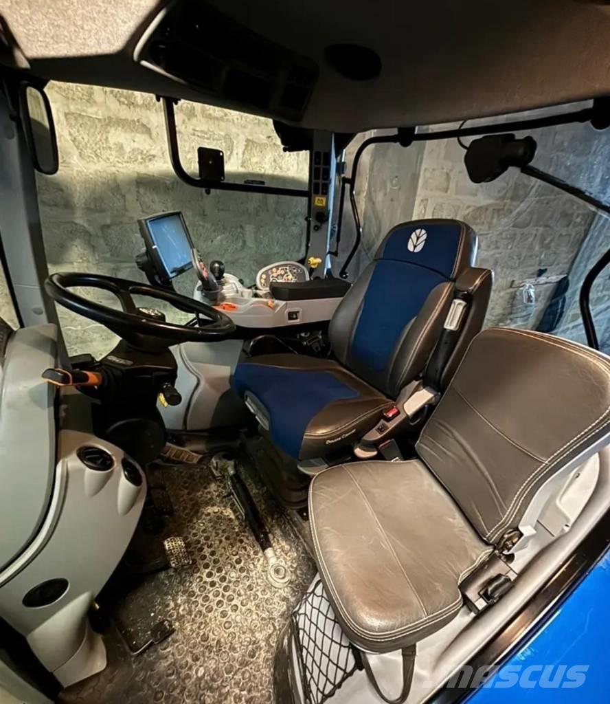 New Holland T 7.225 Traktoren
