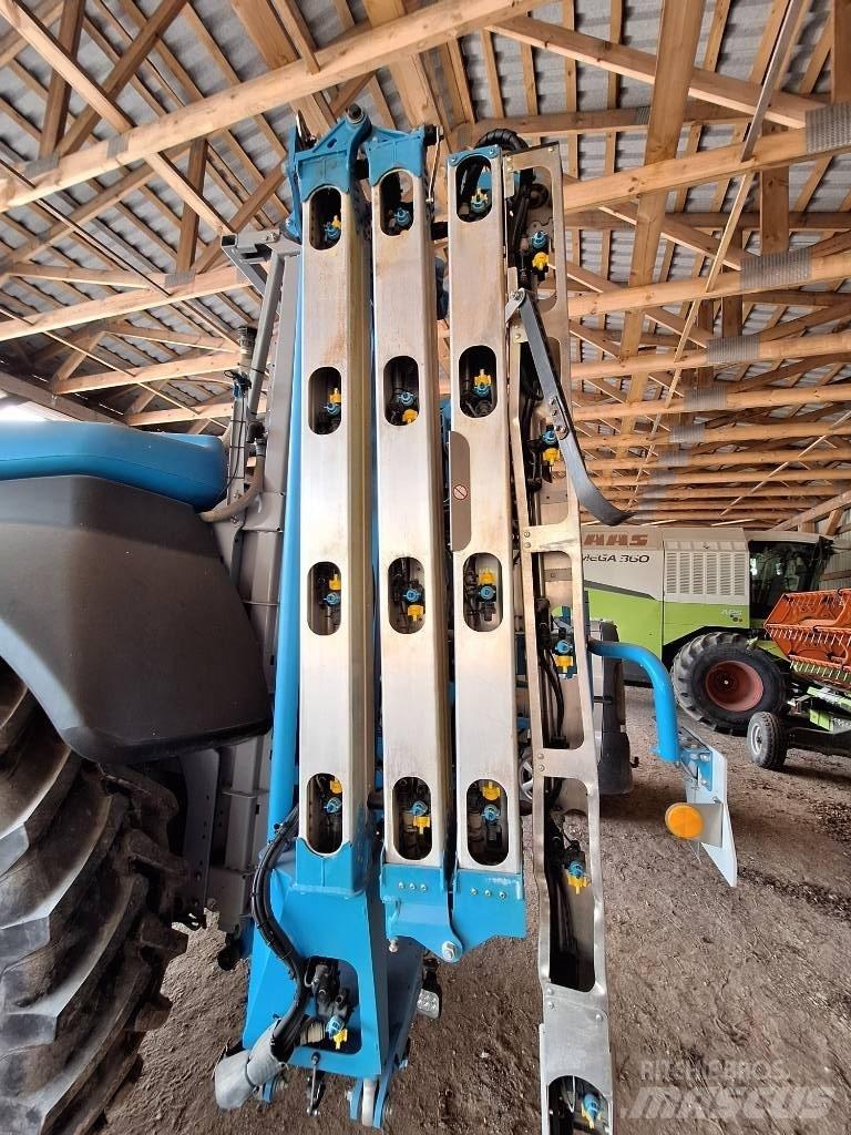 Lemken Vega 12/4000 Anhängespritzen