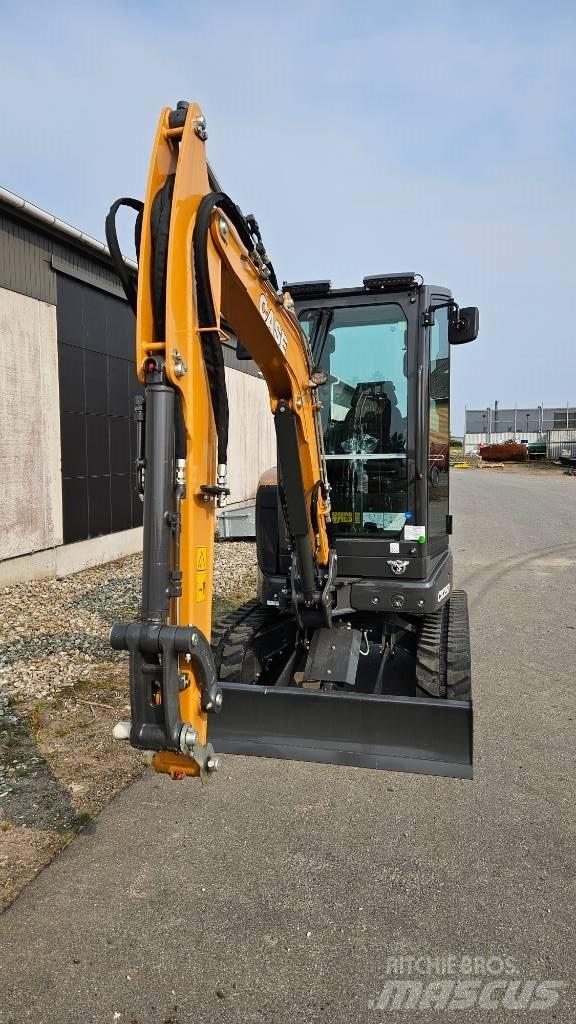 CASE CX25D Minibagger < 7t