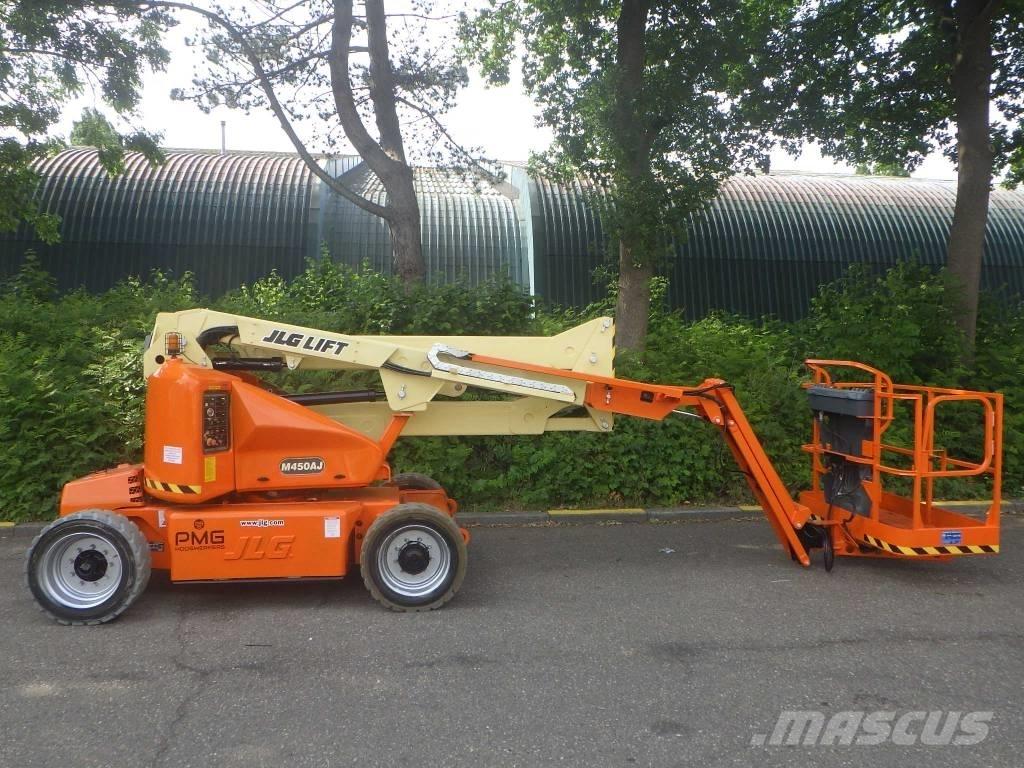 JLG M450AJ Gelenkteleskoparbeitsbühnen