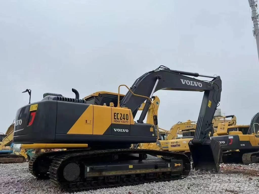 Volvo EC 240 Raupenbagger