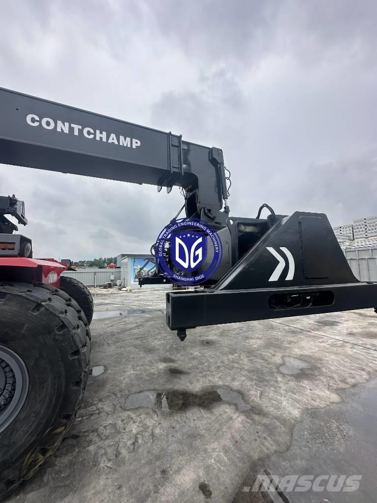  Kalma DRF450 Reach-Stacker