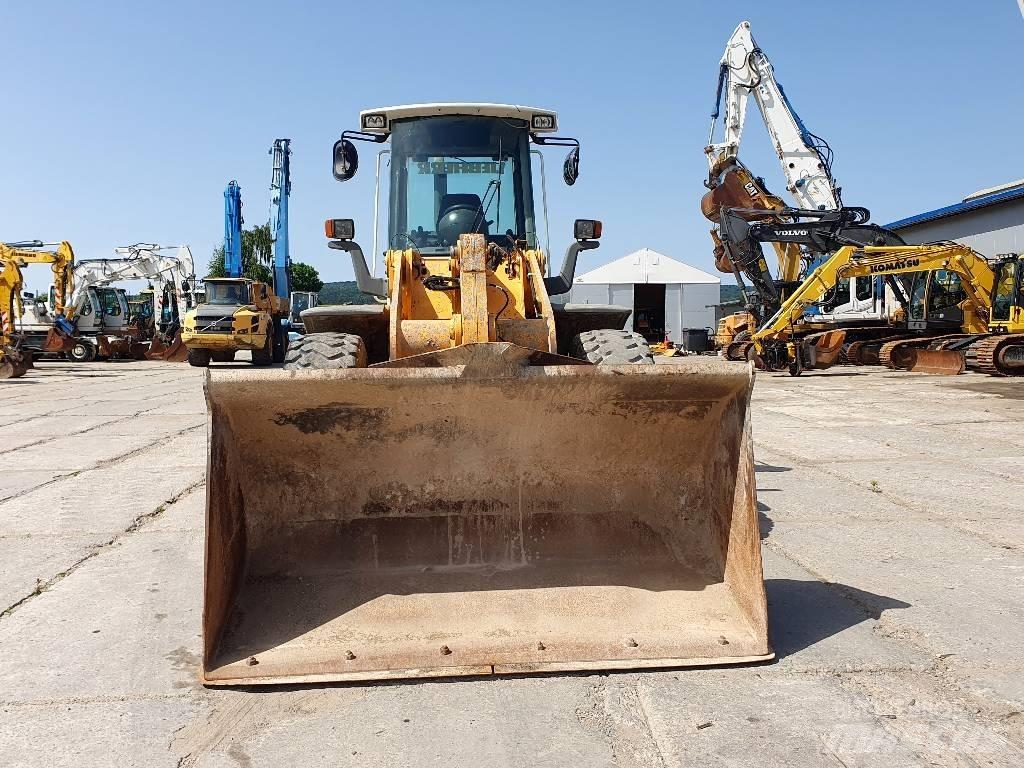 Liebherr L 538 Radlader