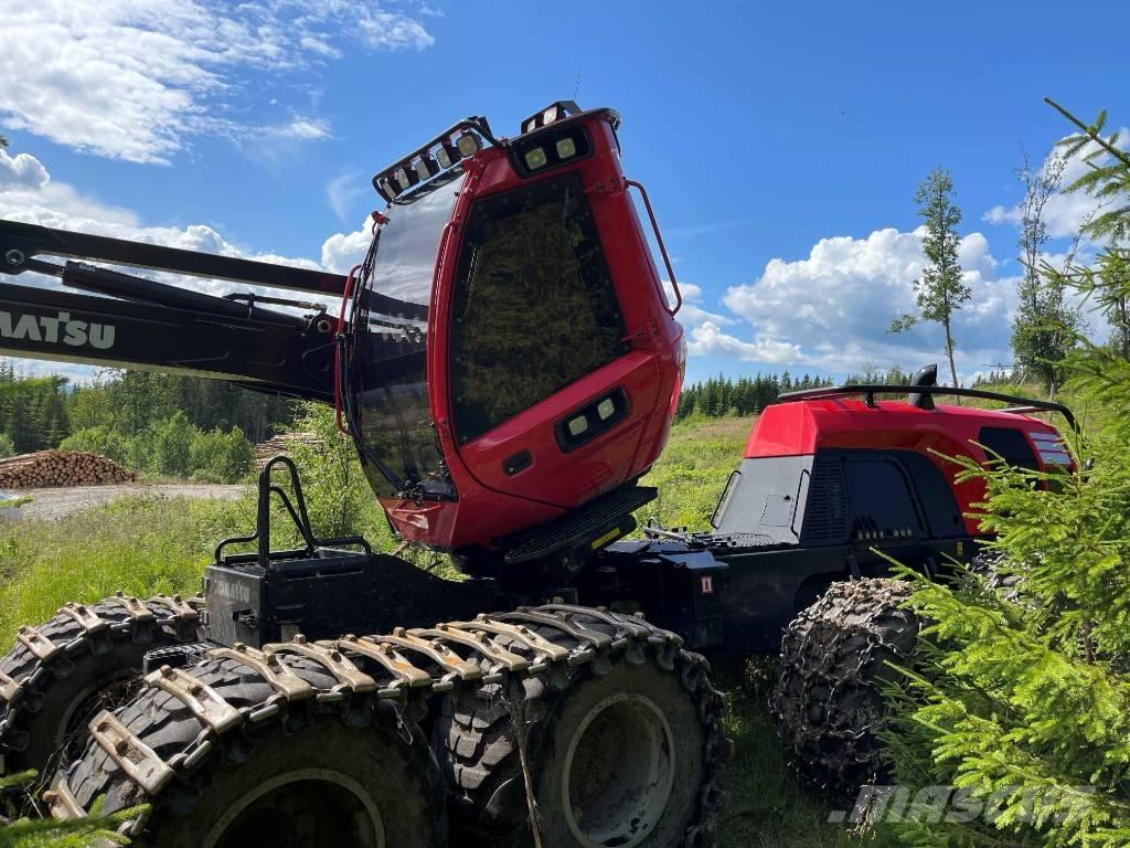 Komatsu 931 XC Harvester