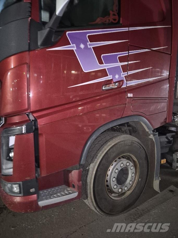 Volvo FH16 8x4  750 Holzfahrzeuge