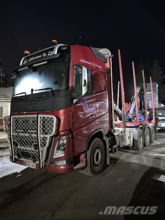 Volvo FH16 8x4  750 Holzfahrzeuge