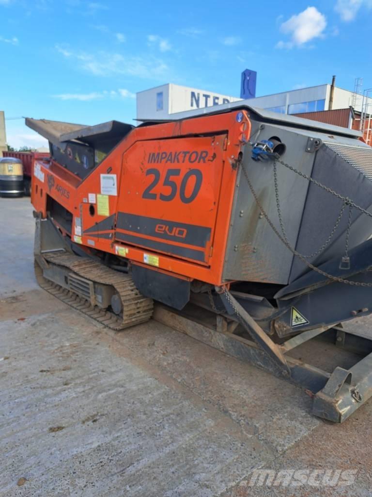 Arjes 250 Impaktor Schredder