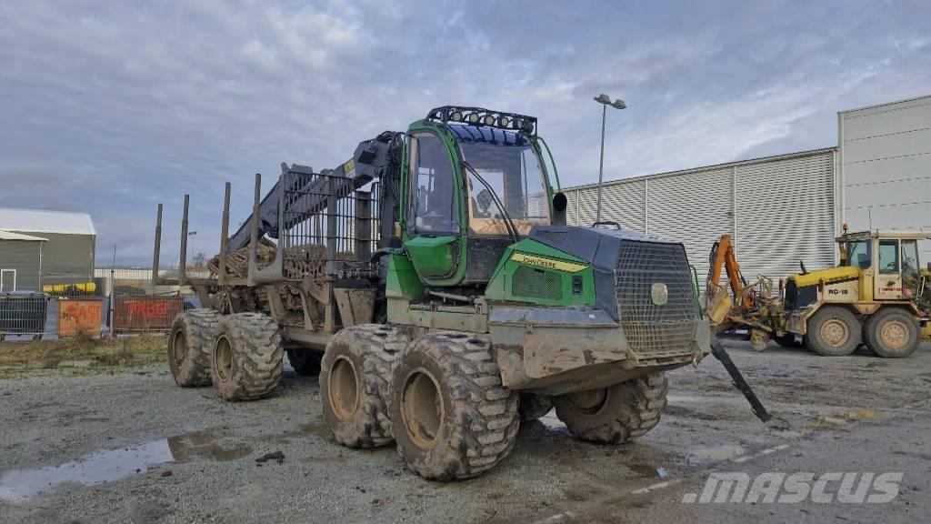 John Deere 1010G Forwarder