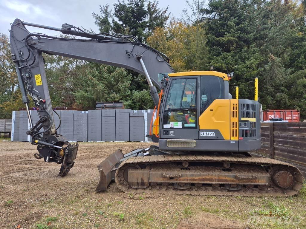 Volvo ECR235EL Raupenbagger
