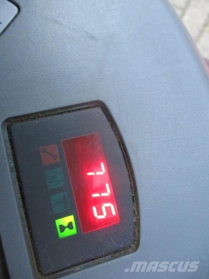 BT LWE 160 Niedergabelstapler