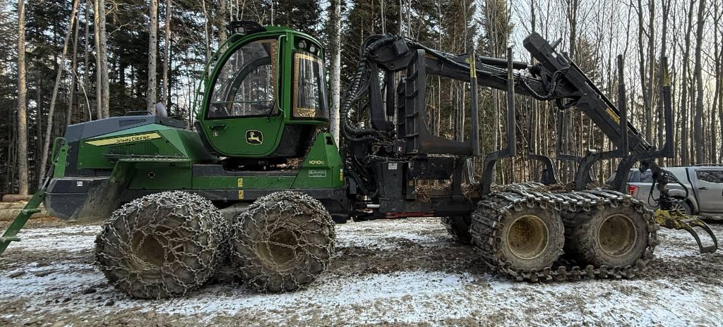 John Deere 1010G Forwarder