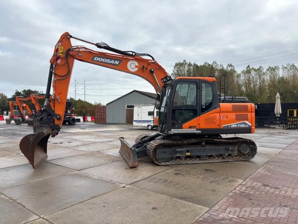 Doosan DX140LC-7 Raupenbagger