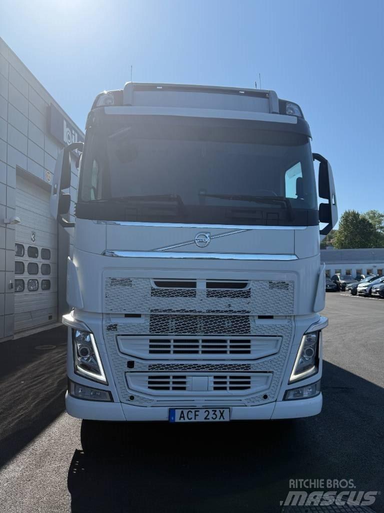 Volvo FH 540 6x2 Kastenaufbau