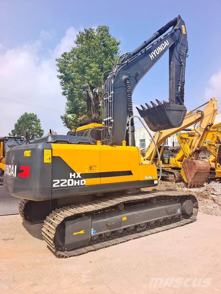 Hyundai 220LC-9T Raupenbagger
