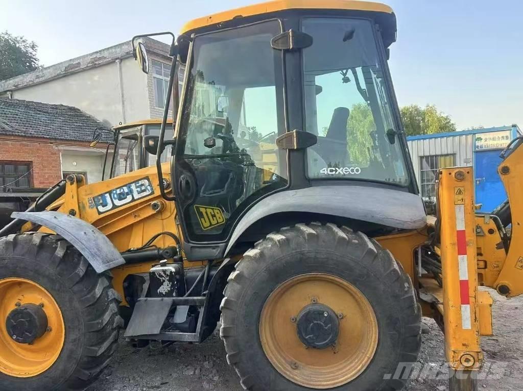 JCB 4CX Baggerlader
