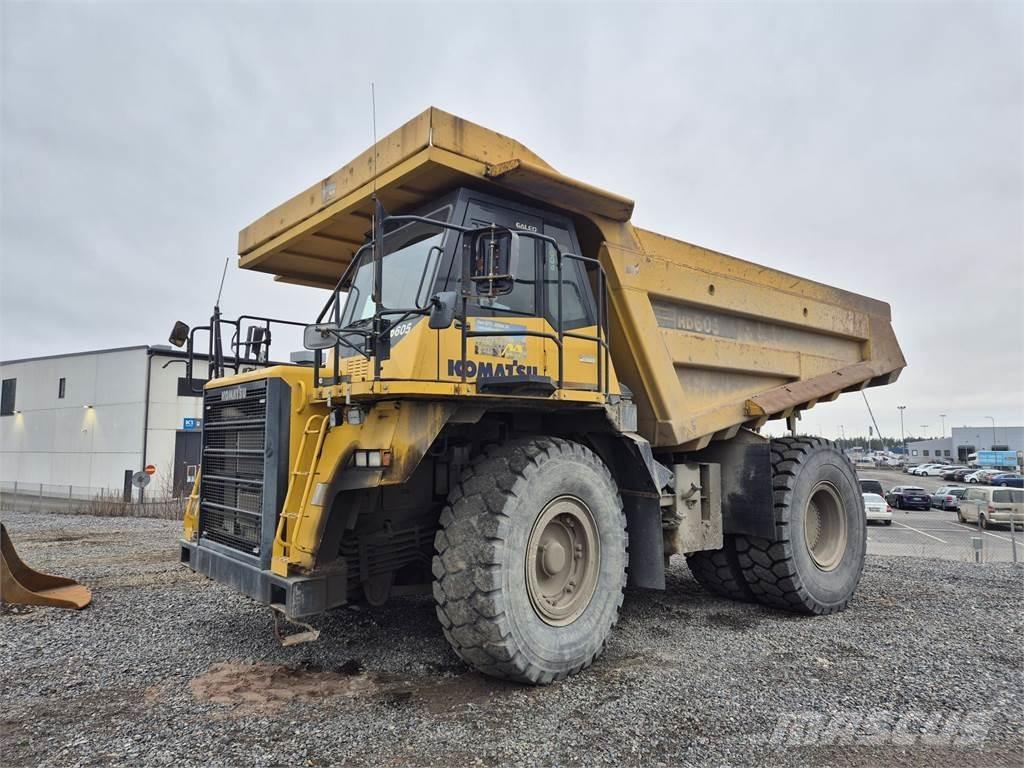 Komatsu HD605 Dumper - Knickgelenk