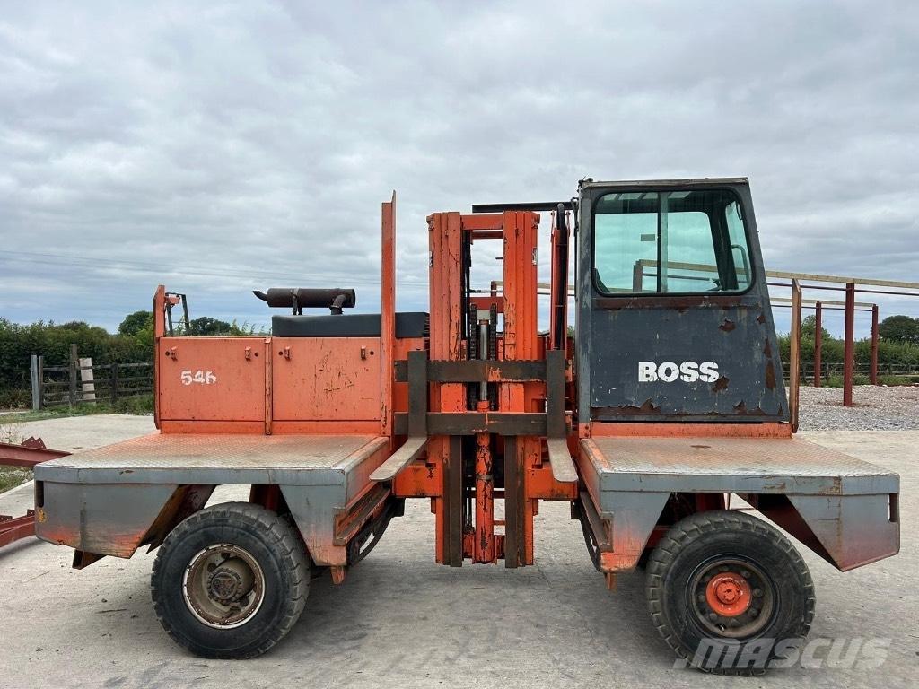 Boss 546 Seitenstapler