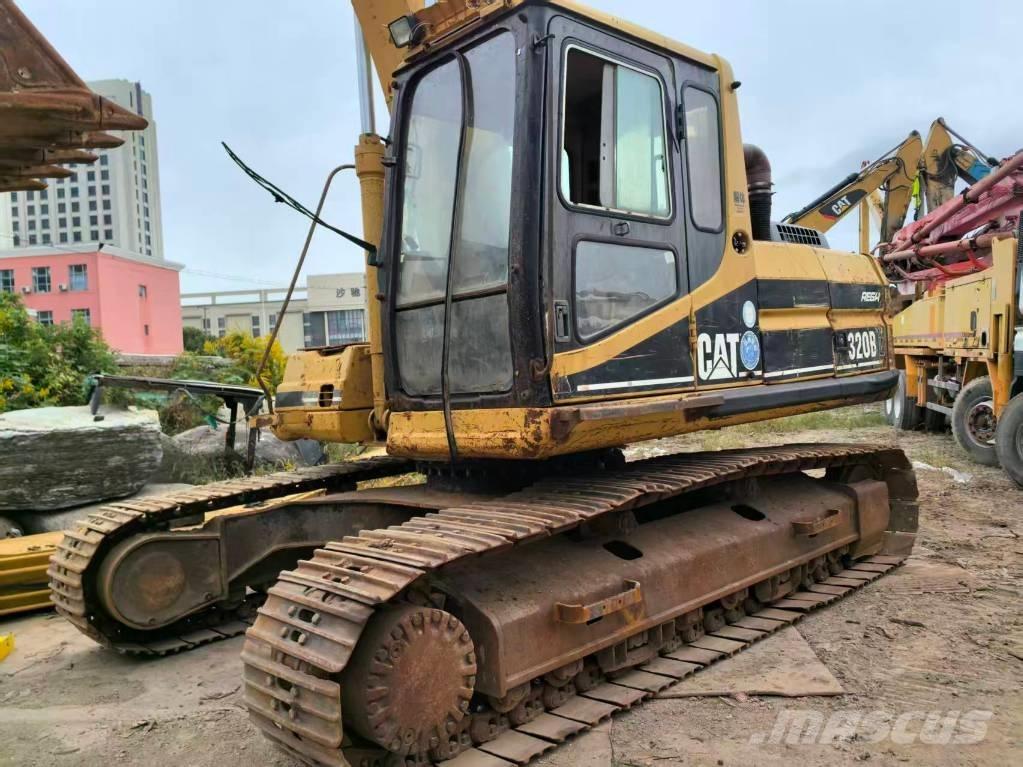 CAT 320BL Midibagger  7t - 12t