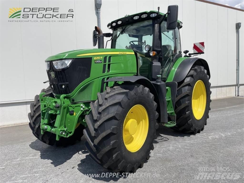 John Deere 6250R Traktoren
