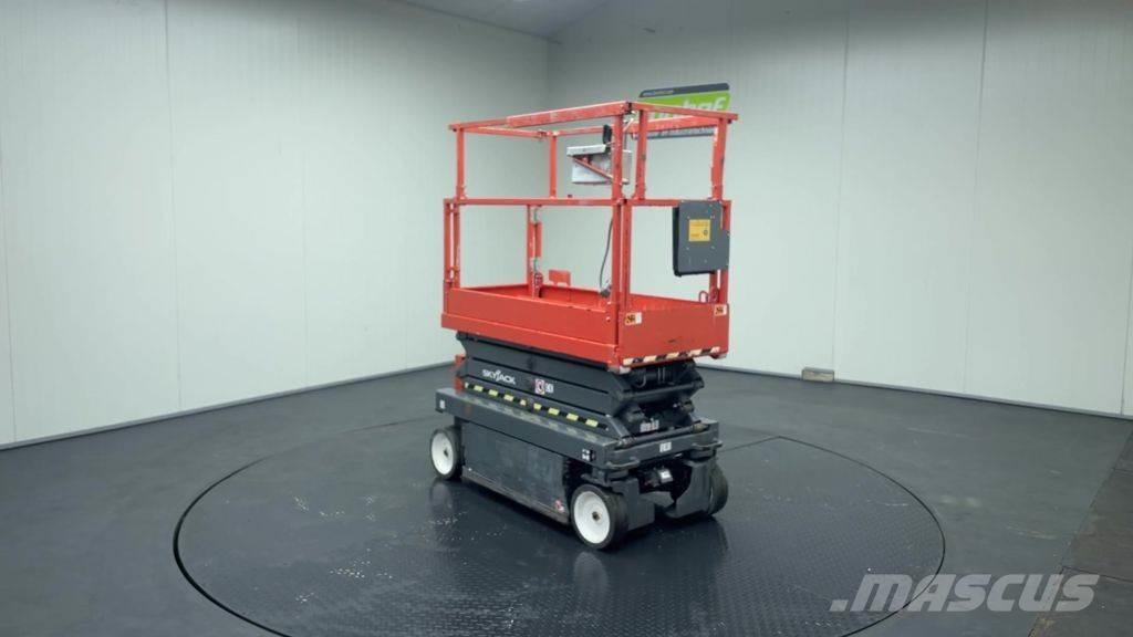 SkyJack SJ3219 Scheren-Arbeitsbühnen