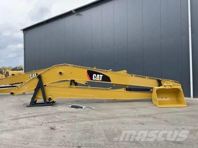 CAT 323 GX 18m Set Tieflöffel