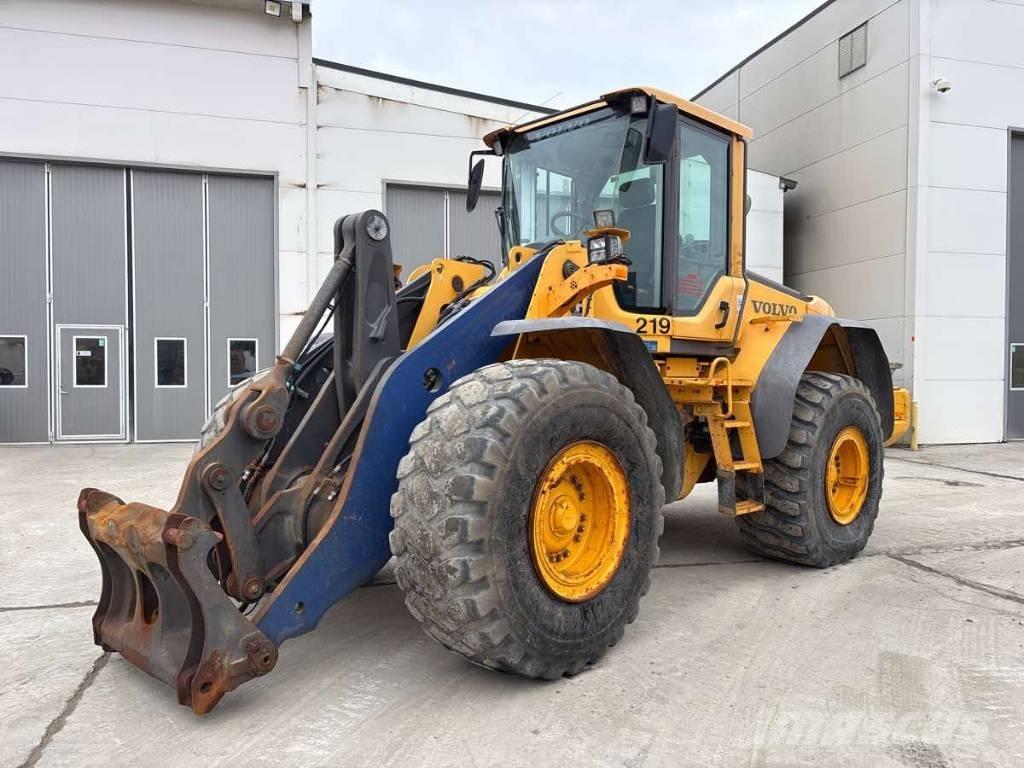 Volvo L 120 F Radlader
