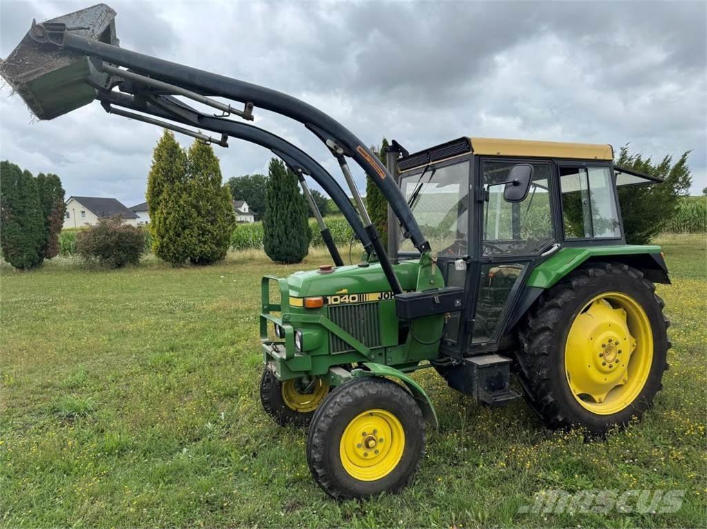 John Deere 1040 S Traktoren