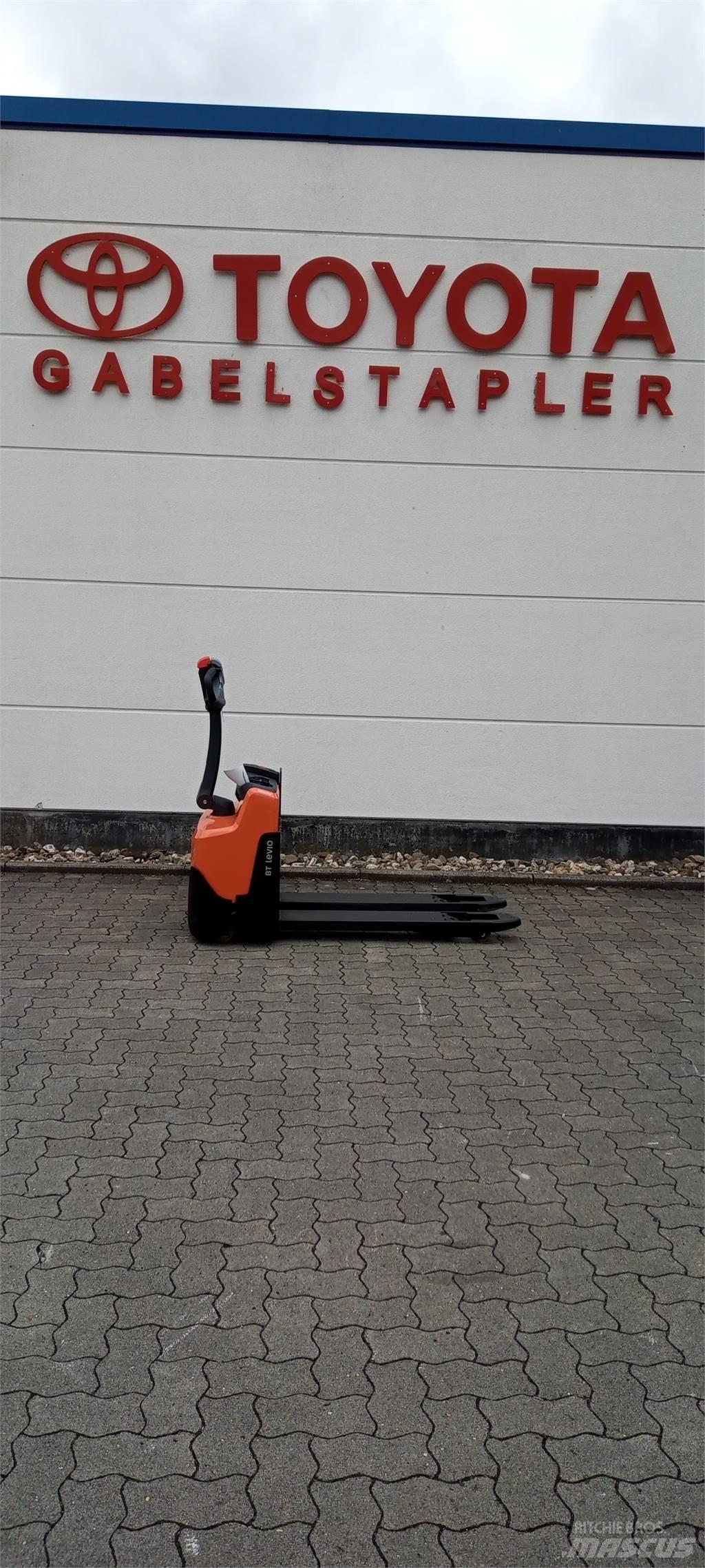 Toyota LWI 160 Niedergabelstapler