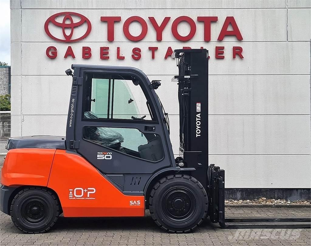Toyota 40-8FD50N Diesel Stapler