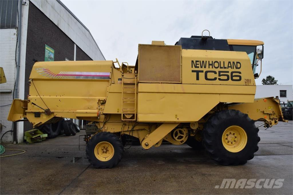 New Holland TC 56 Mähdrescher
