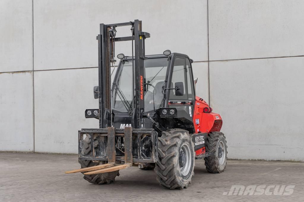 Manitou M 30-4 Diesel Stapler