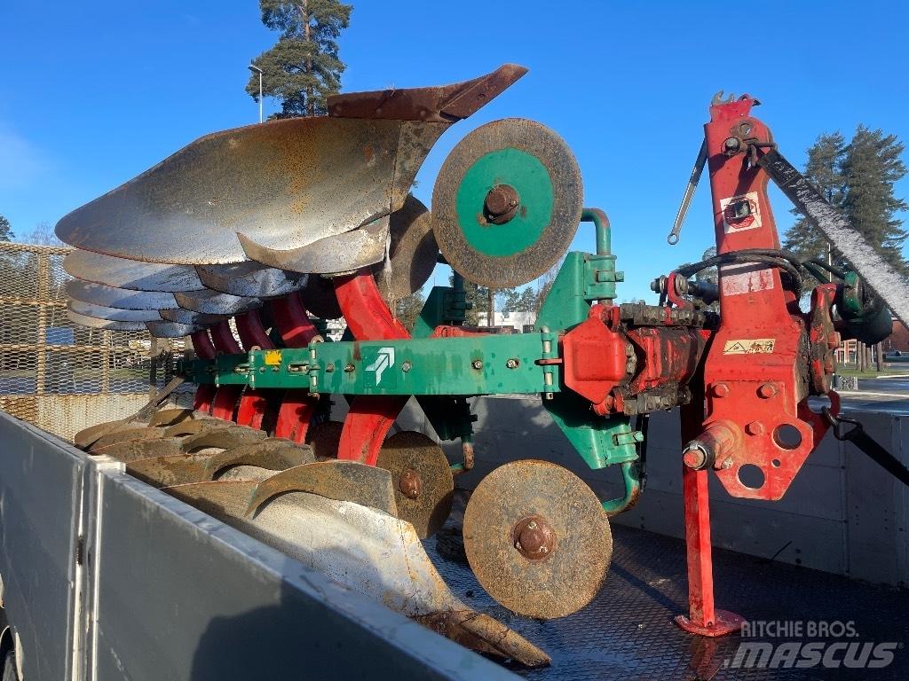 Kverneland E160 Wendepflüge