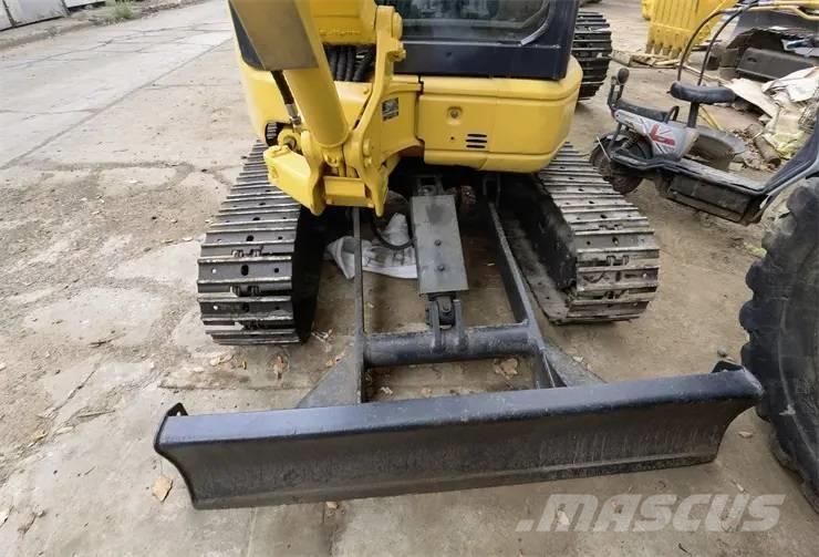 Komatsu PC35 Minibagger < 7t