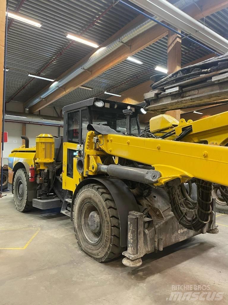 Atlas Copco E2C Seilankerbohrwagen
