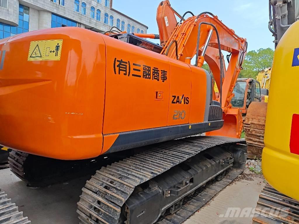 Hitachi ZX 210 Raupenbagger