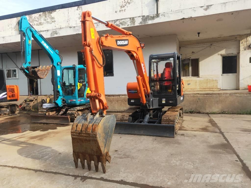 Doosan DH55 Minibagger < 7t