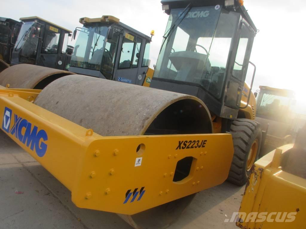 XCMG XS 223 J Walzenzüge