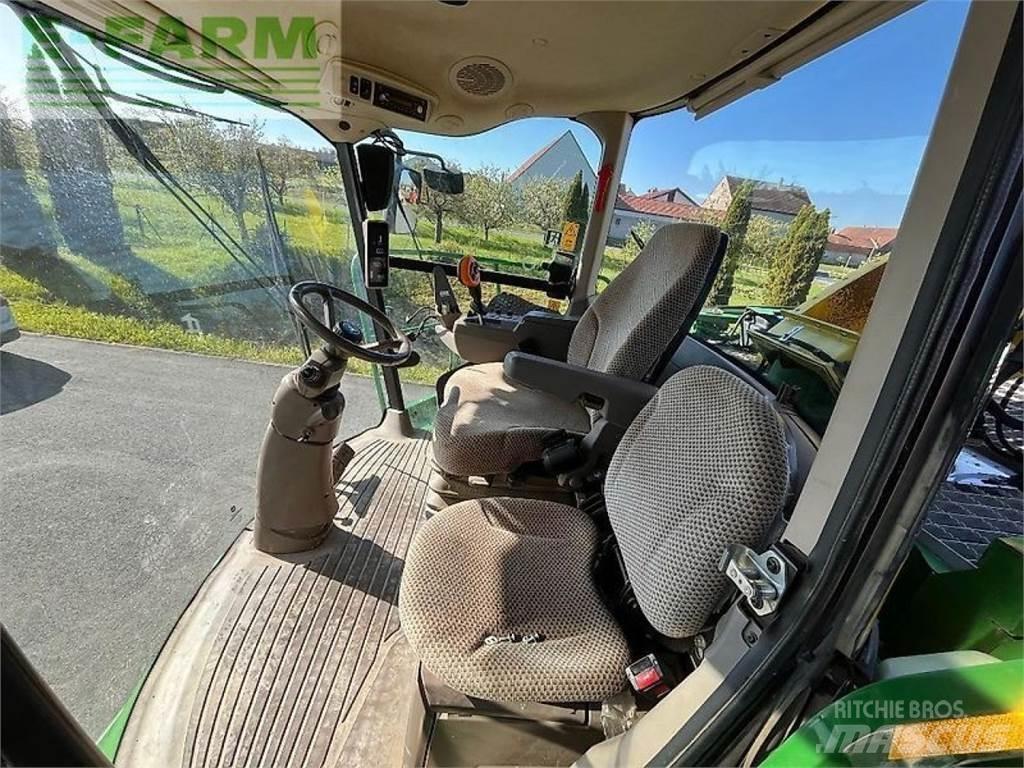 John Deere 8600 Selbstfahrende Häcksler