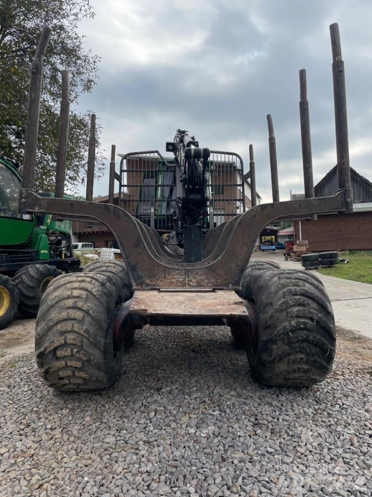 John Deere 1010 E Forwarder