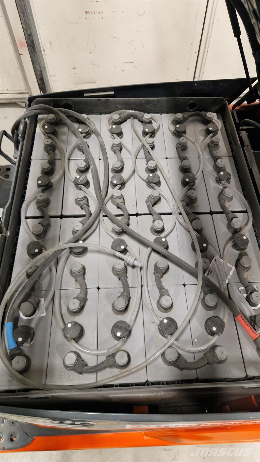 Toyota 8FBEK16T Elektro Stapler