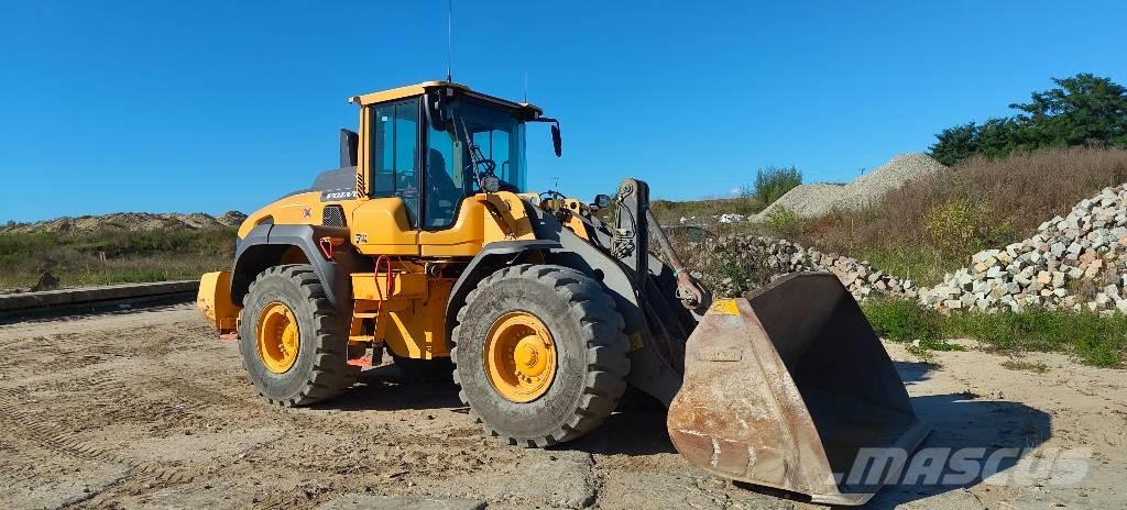 Volvo L 120 H Radlader